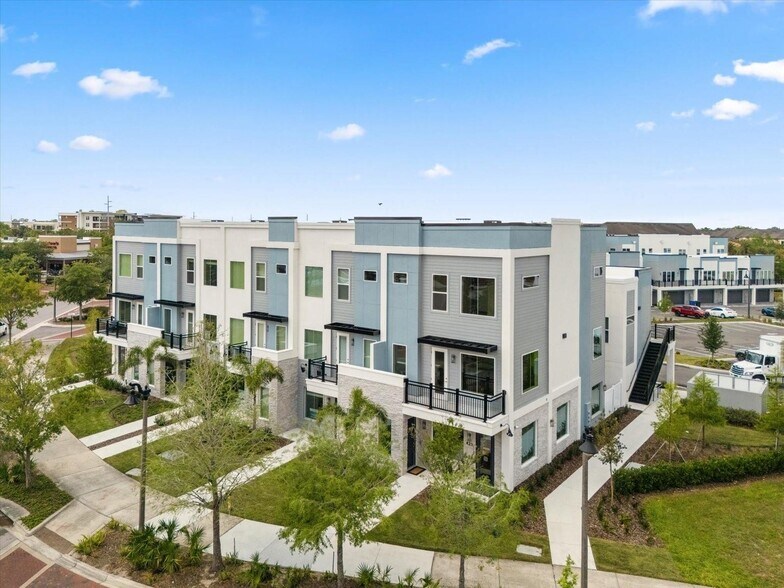 More Photos Of Oviedo On The Park, Oviedo Freestanding For Lease