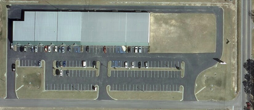 More Photos Of 7856 Westside Park Dr, Mobile Office For Sale