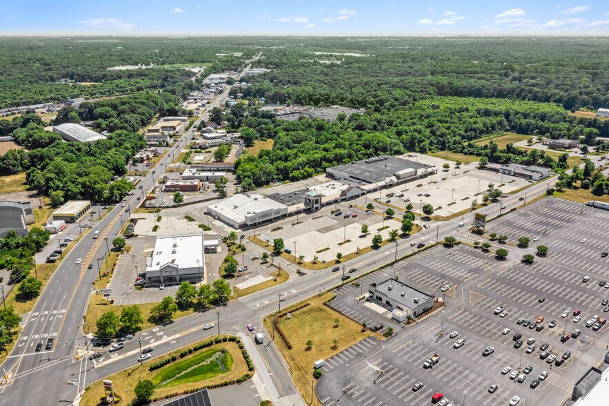 More Photos Of 15 Cornwell Dr, Bridgeton Unknown For Lease