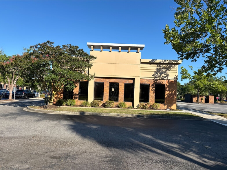 More Photos Of 935 Chuck Dawley Blvd, Mount Pleasant Fast Food For Lease