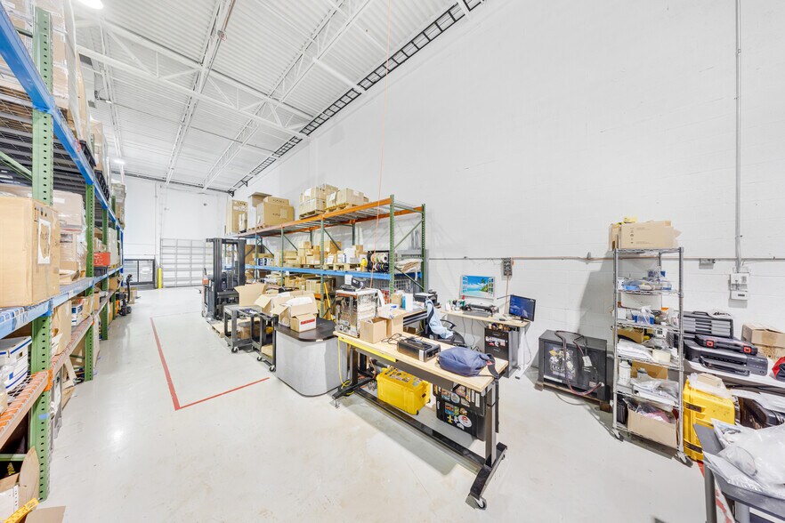 More Photos Of 12601 NW 115th Ave, Medley Warehouse For Lease