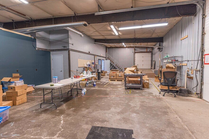 More Photos Of 69 Freedom Pky, Hermon Light Manufacturing For Lease