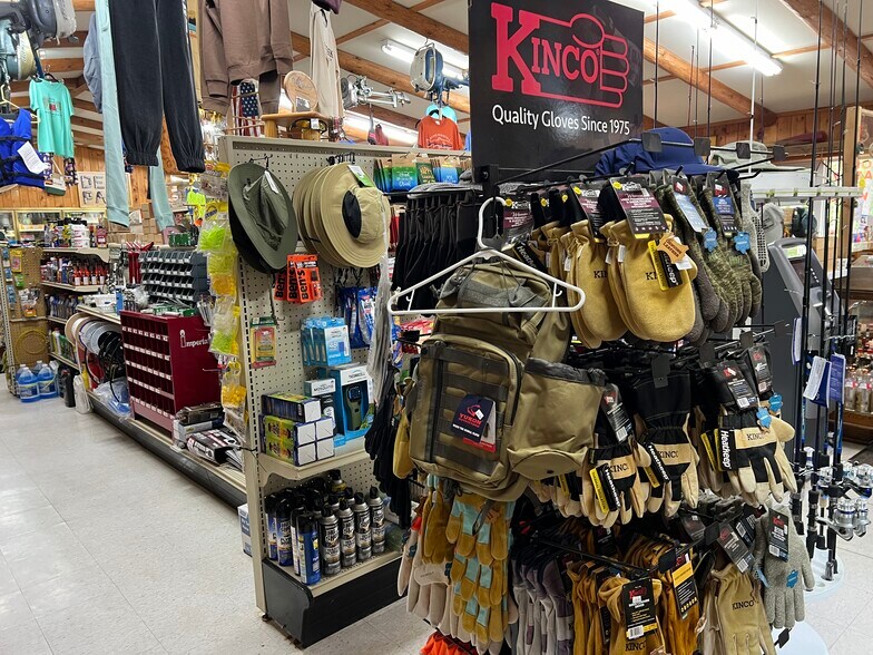 More Photos Of 29209 County Road 407, Newberry Lodge Meeting Hall For Sale