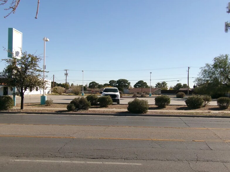 More Photos Of 3026 Trawood Dr, El Paso Land For Sale