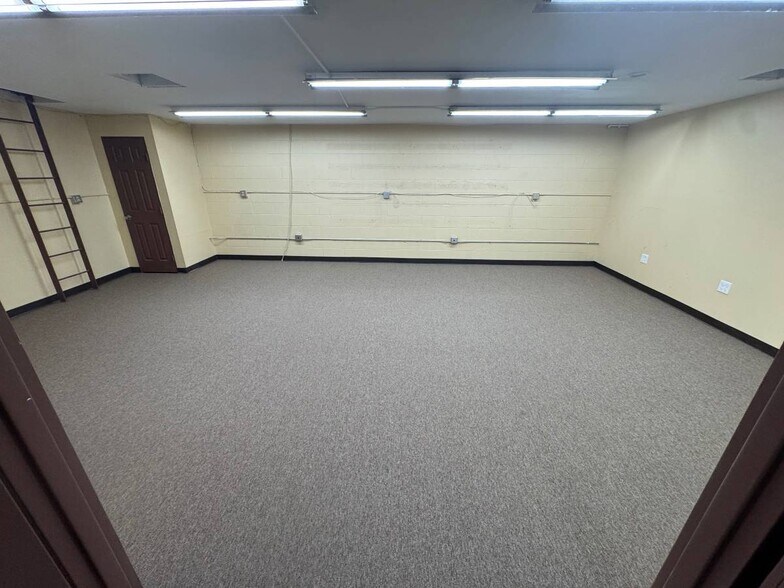 More Photos Of 7614 Lemon Ave, Lemon Grove Office For Lease