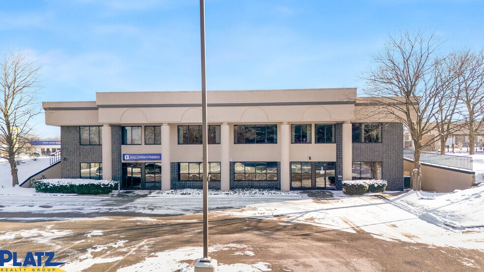 More Photos Of 3530 Belmont Ave, Youngstown Loft Creative Space For Lease