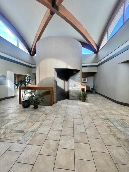 More Photos Of 2530 N 8th St, Grand Junction Medical For Sale