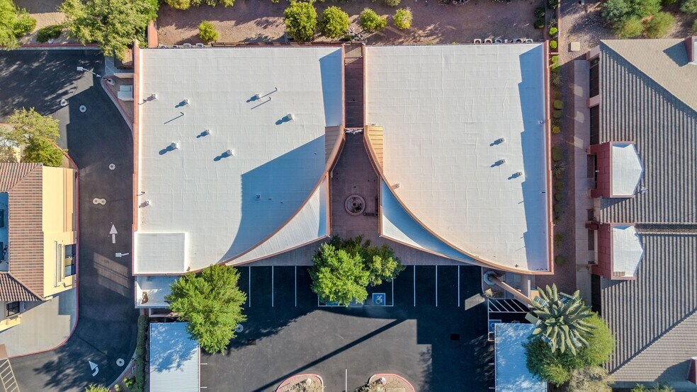 More Photos Of 4729 E Union Hills Dr, Phoenix Medical For Lease