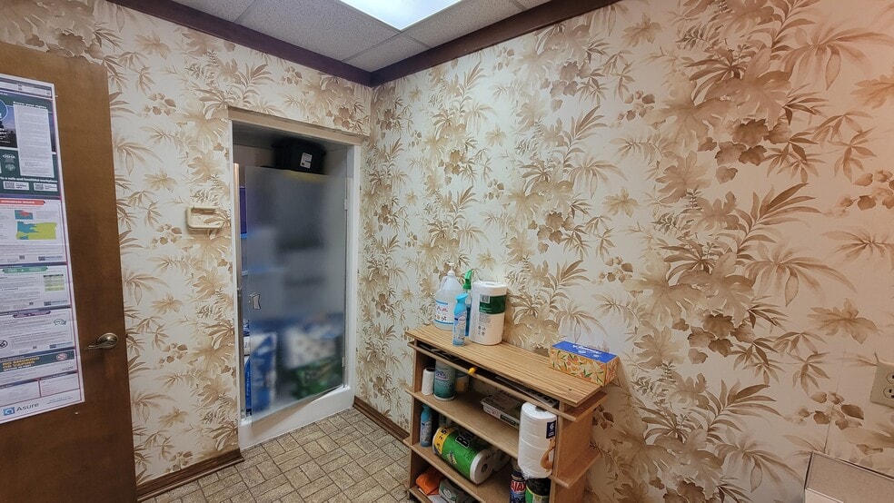 More Photos Of 3787-3795 River Rd N, Keizer Medical For Sale