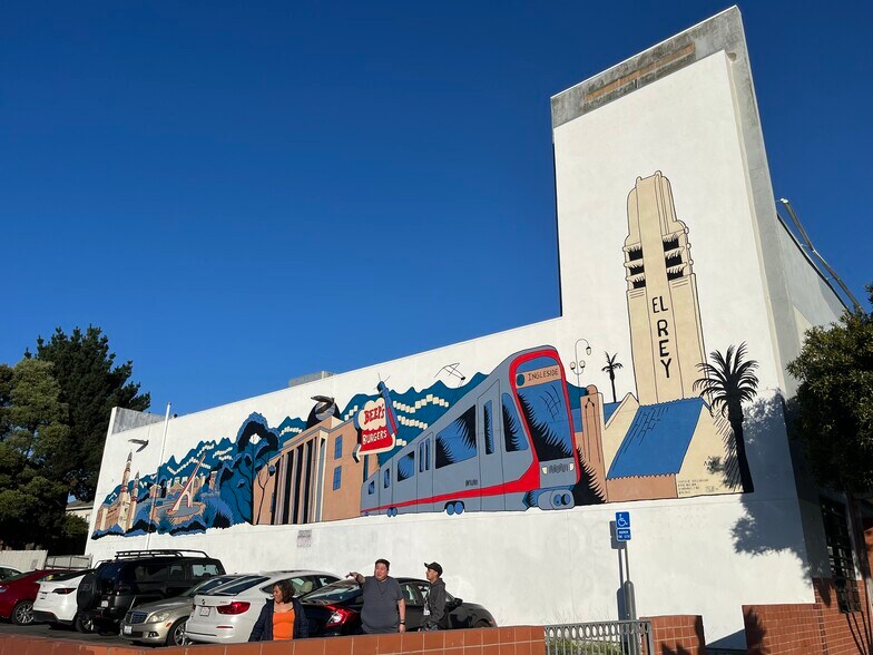 More Photos Of 1630 Ocean Ave, San Francisco Freestanding For Lease