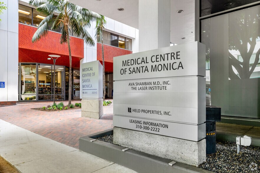 More Photos Of 2001 Santa Monica Blvd, Santa Monica Medical For Lease