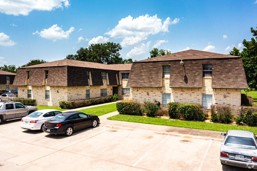 Primary Photo Of 255 Turner St, Roanoke Apartments For Sale