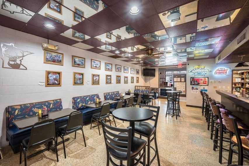 More Photos Of 236 E Maine St, Amboy Specialty For Sale