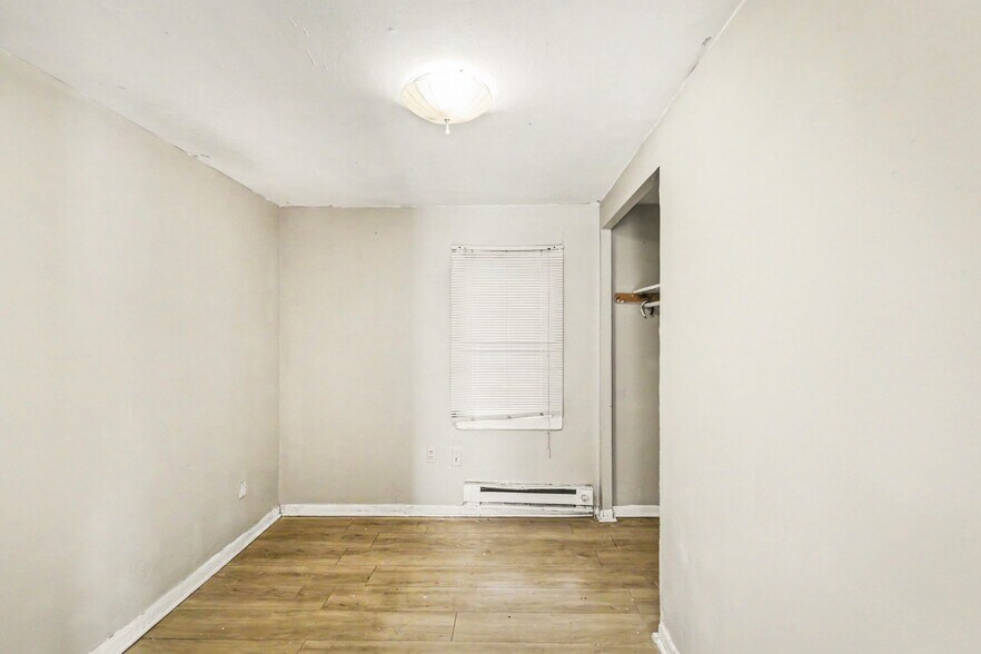 More Photos Of 7707 Baltimore Annapolis Blvd, Glen Burnie Office Residential For Sale