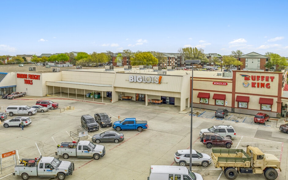 More Photos Of 2249-2251 S Loop 288, Denton Freestanding For Lease