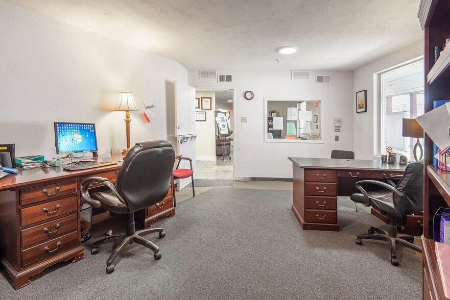 More Photos Of 1710 N McDonald St, McKinney Assisted Living For Sale