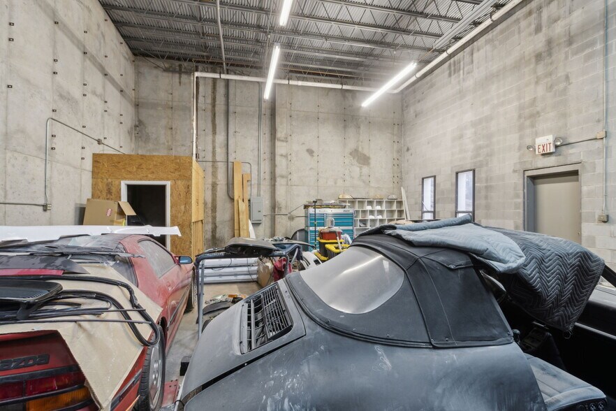 More Photos Of 1875 Airport Industrial Park Dr, Marietta Industrial For Sale