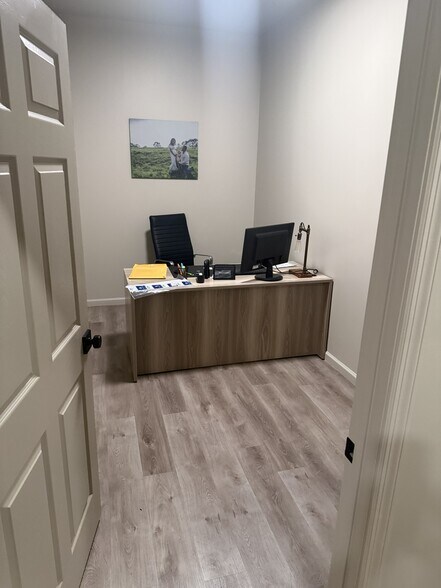 More Photos Of 64 Clarkwood Rd, Rockmart Light Manufacturing For Lease