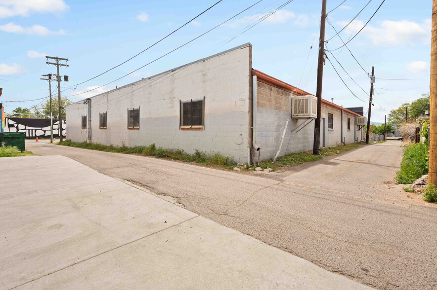 More Photos Of 313 W Bayaud Ave, Denver Warehouse For Sale