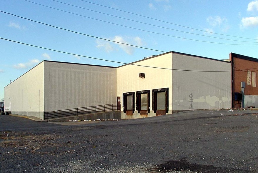 More Photos Of 339 Squire Rd, Revere General Retail For Lease