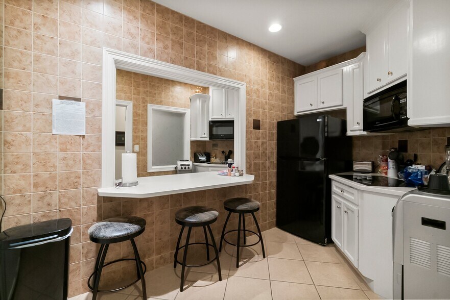 More Photos Of 1824 Sawdust Rd, The Woodlands Medical For Sale