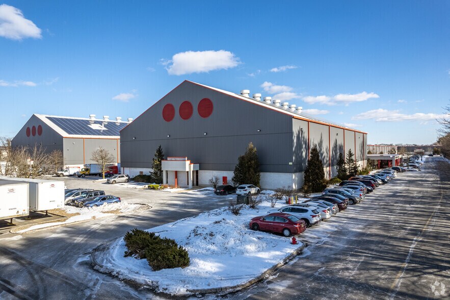 More Photos Of 80-98 N Main St, Wharton Manufacturing For Lease