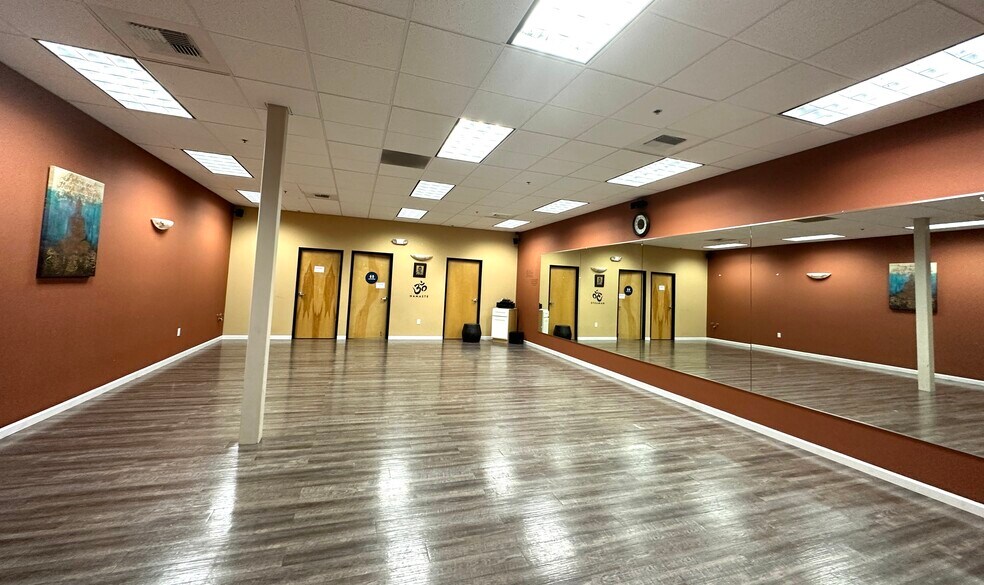 More Photos Of Prairie City Rd @ Willard Dr, Folsom Unknown For Lease