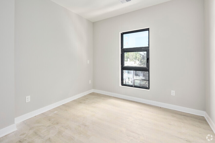 More Photos Of 317 Kennedy St NW, Washington Apartments For Sale