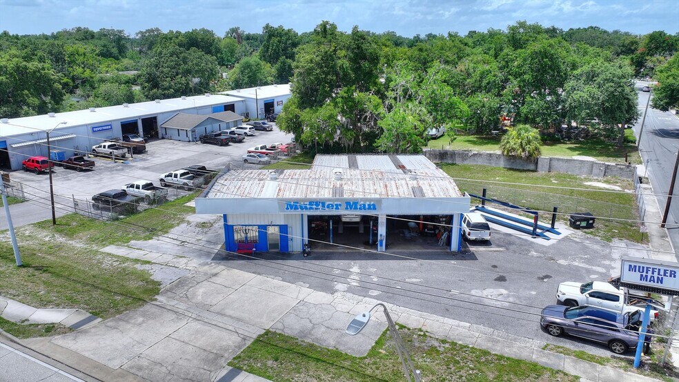 Primary Photo Of 905 W Memorial Blvd, Lakeland Auto Repair For Sale