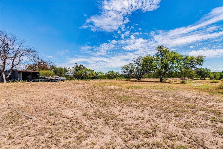 More Photos Of 1563 Gruene Rd, New Braunfels Land For Sale