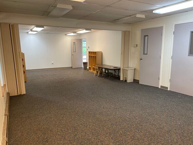 More Photos Of 1500 E Branch Rd, State College Office For Lease