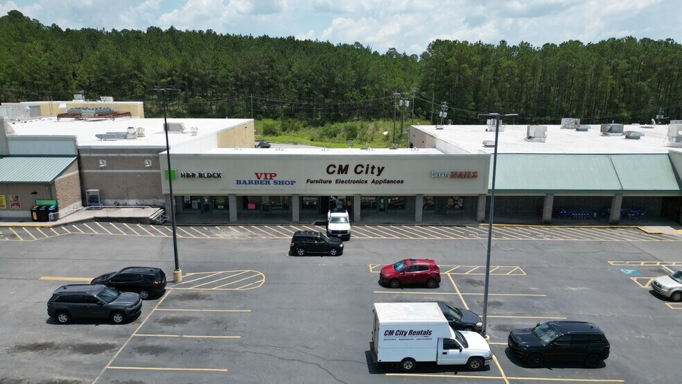 More Photos Of 1129 Ogeechee rd, Savannah General Retail For Lease
