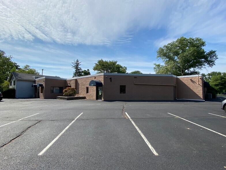 More Photos Of 216 Congers Rd, New City Office For Sale