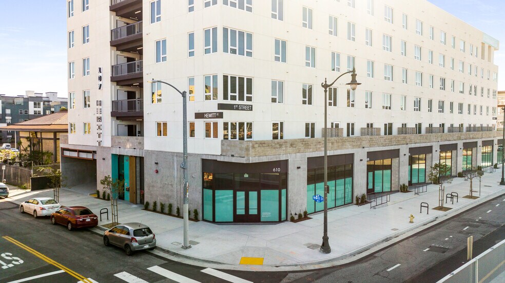 More Photos Of 107 S Hewitt St, Los Angeles Apartments For Lease
