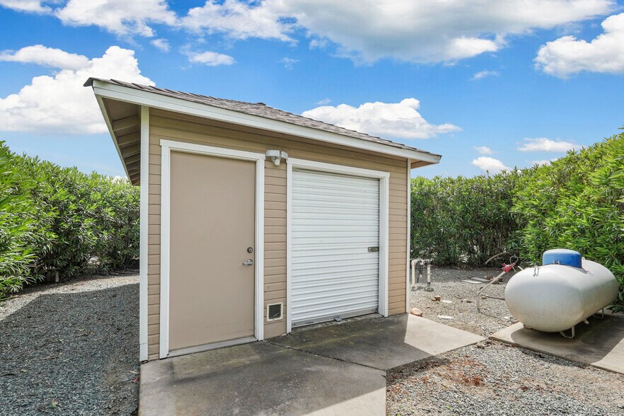 More Photos Of 10675 Valensin Rd, Galt Winery Vineyard For Sale