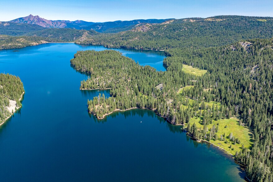 More Photos Of 000 East Meadow Drive, Sierraville Land For Sale