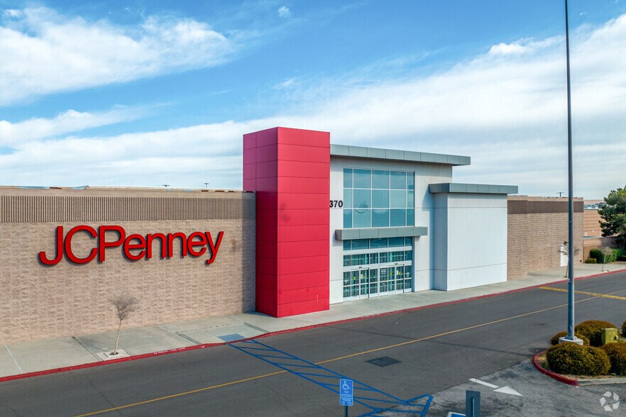 More Photos Of 14420 Bear Valley Rd, Victorville Bowling Alley For Lease