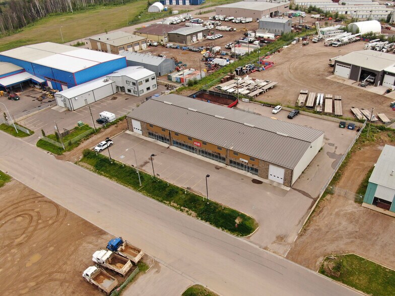 More Photos Of 145 MacMillan Rd, Fort McMurray Flex For Lease