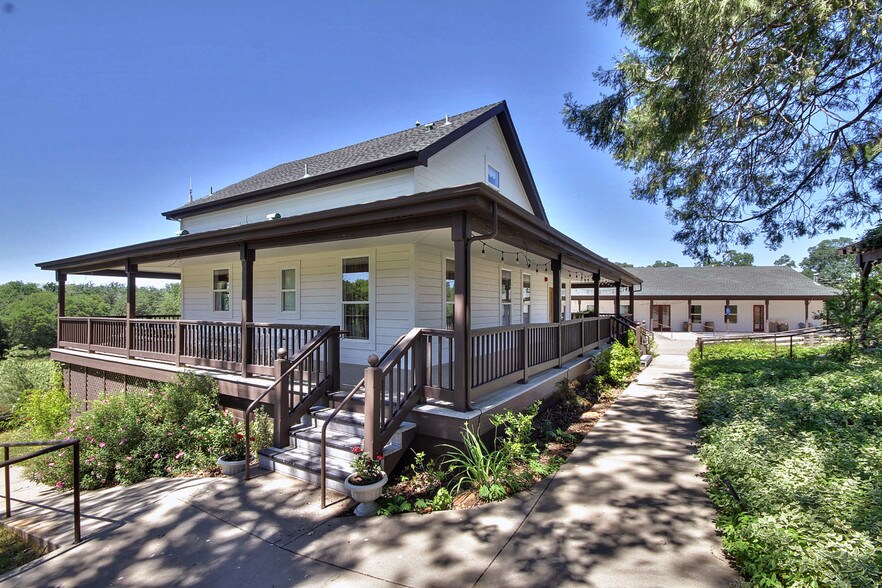 More Photos Of 3040 Ponderosa Rd, Shingle Springs Specialty For Sale