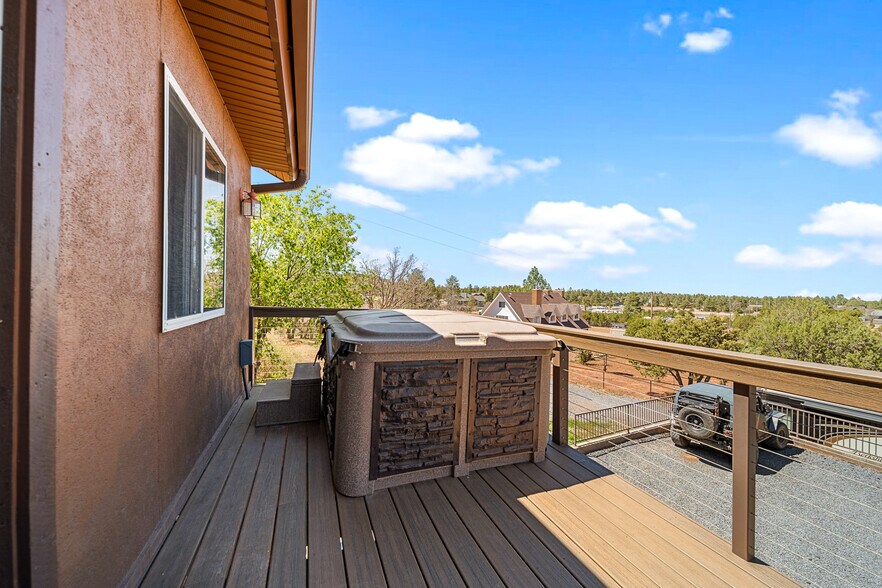 More Photos Of 7056 Bustin Dutch Trl, Show Low Multifamily For Sale
