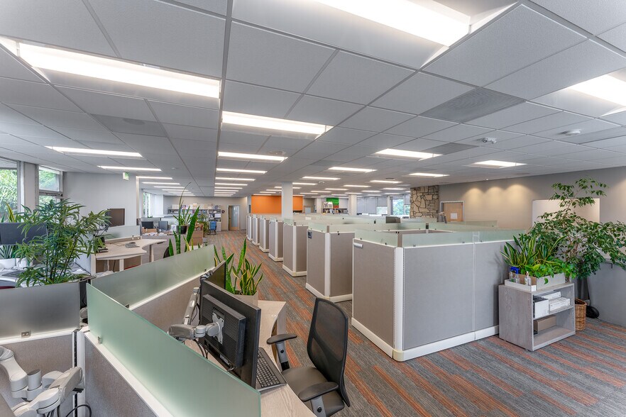 More Photos Of 605 3rd St, Encinitas Office For Lease