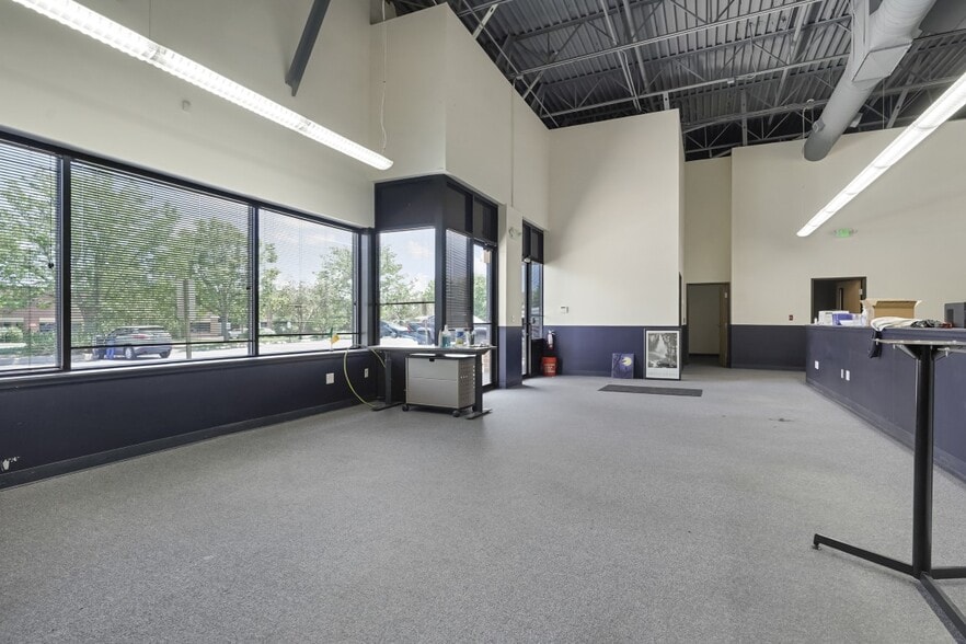 More Photos Of 10835 Dover St, Westminster Unknown For Lease