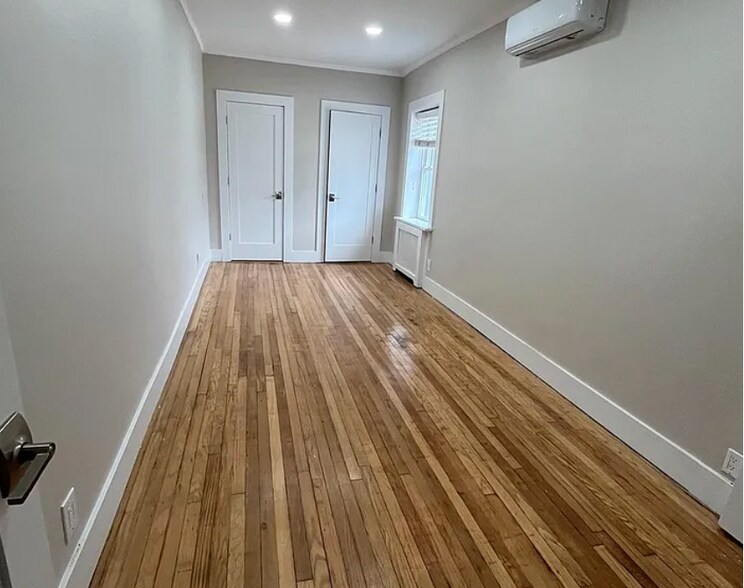 More Photos Of 2001 Park St, Atlantic Beach Storefront Retail Residential For Sale