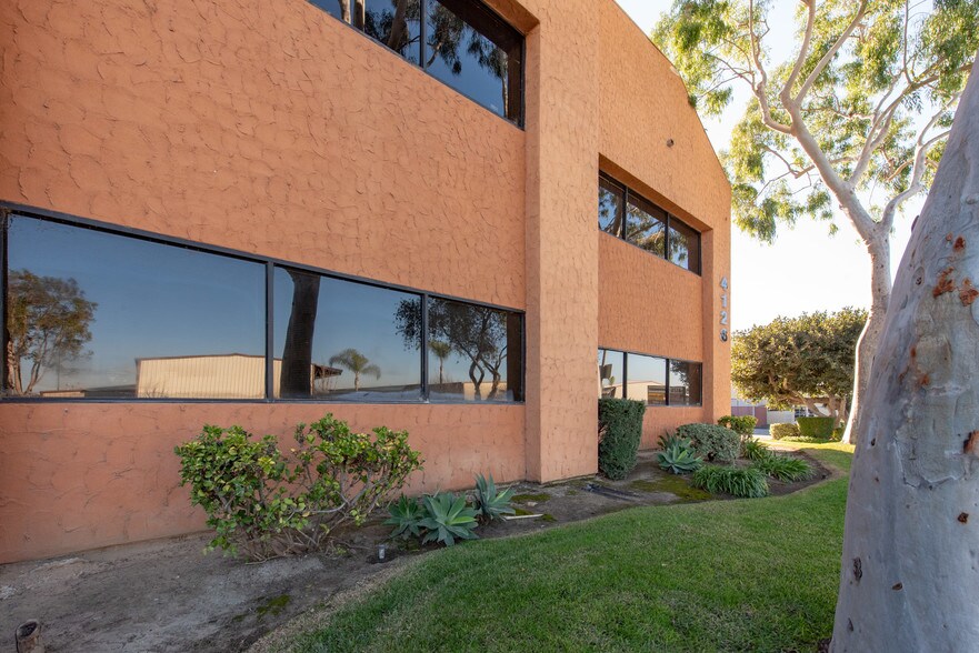 More Photos Of 4128 W Commonwealth Ave, Fullerton Office For Lease