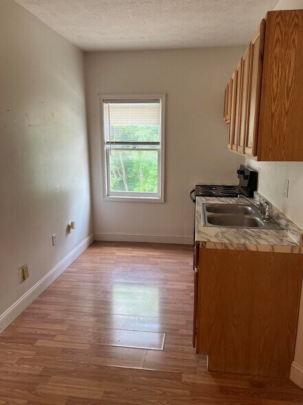 More Photos Of 240 E Main St, Mount Vernon Apartments For Sale