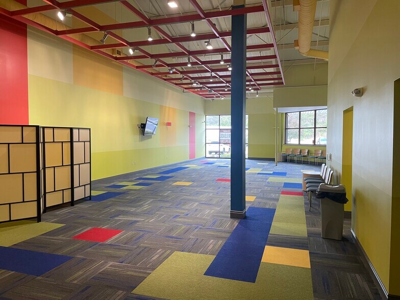 More Photos Of 671 Castle Creek Drive Ext, Seven Fields Storefront For Lease