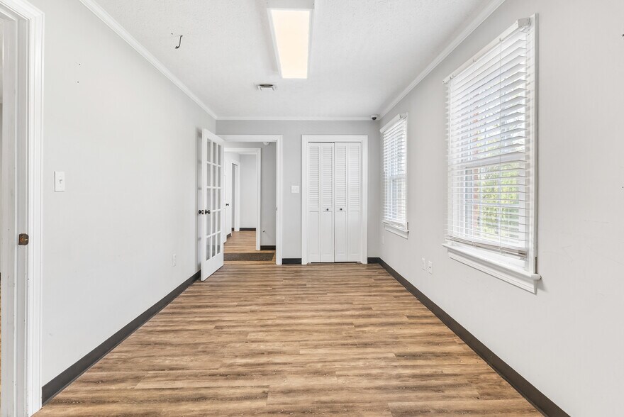 More Photos Of 6200 Fort Ave, Lynchburg Medical For Sale