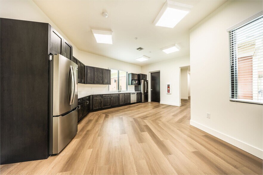 More Photos Of 741 Ciara Creek Cv, Longwood Medical For Sale