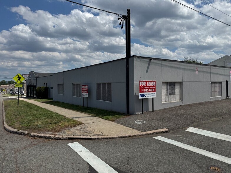 Primary Photo Of 124-128 Market St, Saddle Brook Warehouse For Lease
