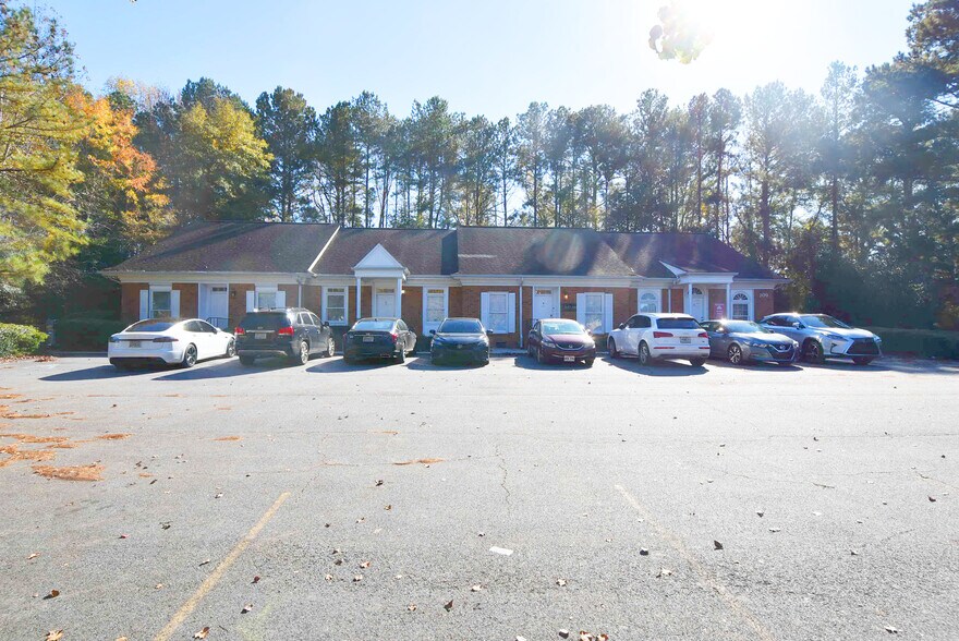 More Photos Of 109 N 85 Pky, Fayetteville Office For Lease